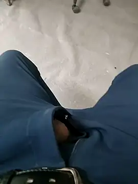 Snapshot of samlord261 chatting on December 25, 11:33 am samlord261 online show from December 25, 11:33 am