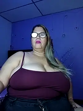 EllisW8 online show from November 25, 12:05 pm