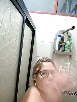 EllisW8 online show from January 6, 11:09 pm