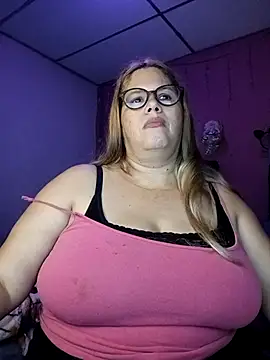 EllisW8 online show from September 18, 11:35 am