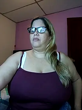 EllisW8 online show from March 28, 11:11 am