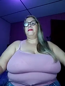 EllisW8 online show from September 16, 11:11 am