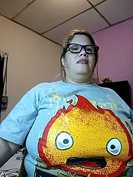 EllisW8 online show from April 30, 10:25 pm