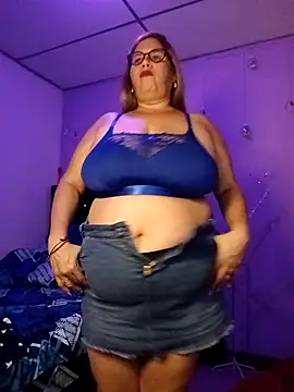 EllisW8 online show from November 14, 8:40 am