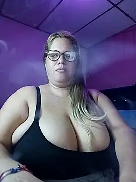 EllisW8 online show from September 26, 12:12 pm