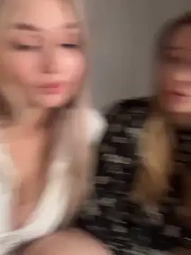 Snapshot of white_godness chatting on March 13, 8:43 pm white godness online show from March 13, 8:43 pm