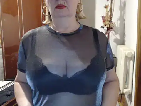 Secretfox online show from October 14, 4:35 am