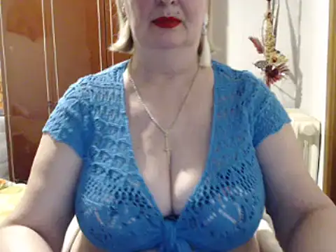 Secretfox online show from March 9, 5:06 pm