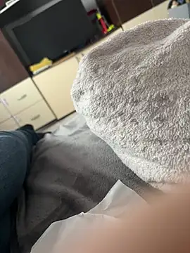 Aronn4 online show from February 17, 11:18 am