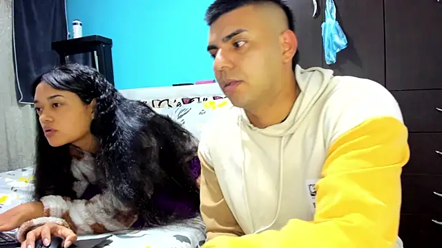 2ScarletandRyan8 online show from November 7, 9:58 am