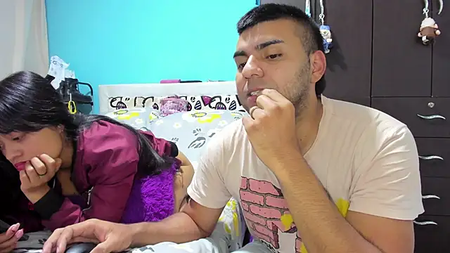 2ScarletandRyan8 online show from February 12, 10:04 am