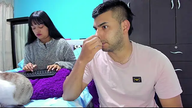 2ScarletandRyan8 online show from December 20, 11:02 am