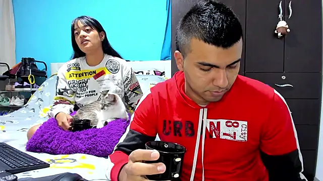 2ScarletandRyan8 online show from February 6, 10:00 am