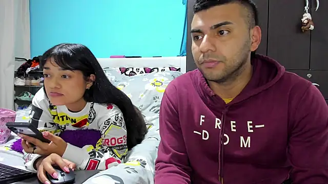 2ScarletandRyan8 online show from February 4, 9:59 am