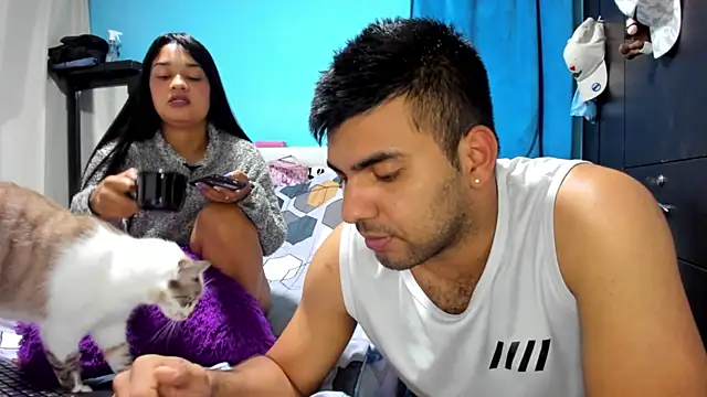 2ScarletandRyan8 online show from June 26, 9:04 am