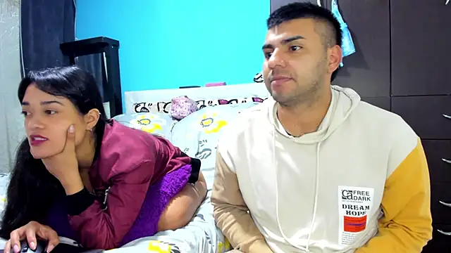 2ScarletandRyan8 online show from November 18, 10:07 am