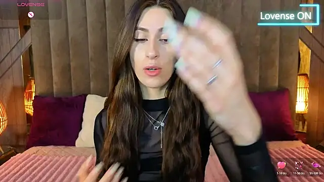 Sexy Lava online show from May 29, 6:19 am
