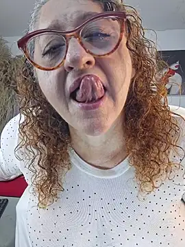 evelin hott online show from February 9, 3:04 am