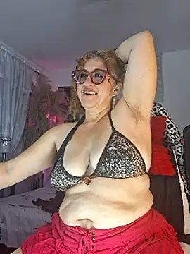 Snapshot of evelin_hott chatting on March 6, 1:37 am evelin hott online show from March 6, 1:37 am