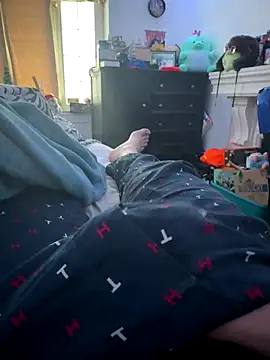 HardlyaBrigade online show from January 6, 3:16 pm