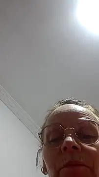 asleycavta online show from April 9, 2:57 am