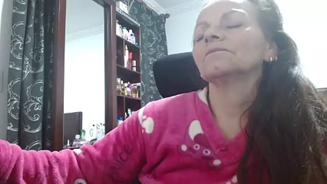 asleycavta online show from April 7, 4:58 am