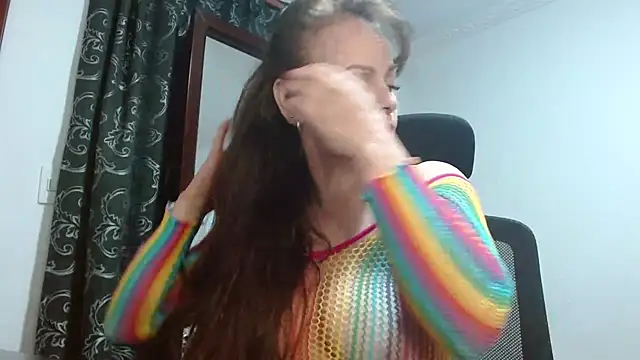 Snapshot of asleycavta chatting on October 19, 6:43 pm asleycavta online show from October 19, 6:43 pm