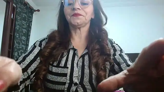 asleycavta online show from October 25, 2:11 am