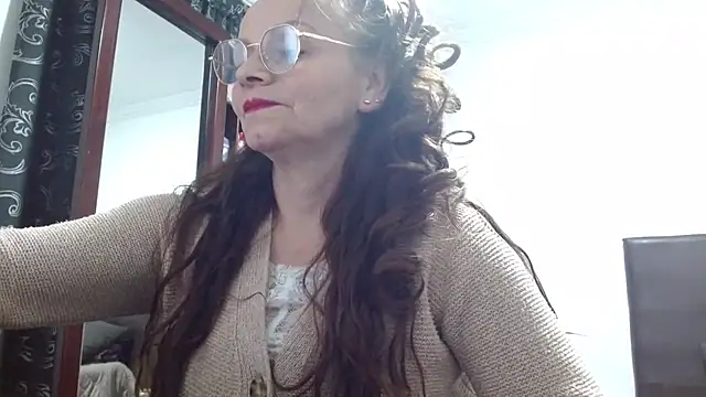 asleycavta online show from November 16, 4:50 am