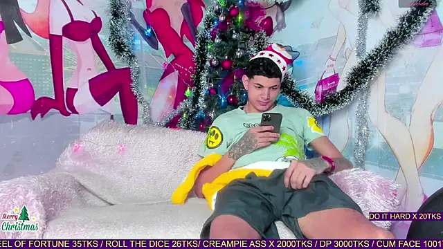 amazing group hot69 online show from November 16, 7:29 pm