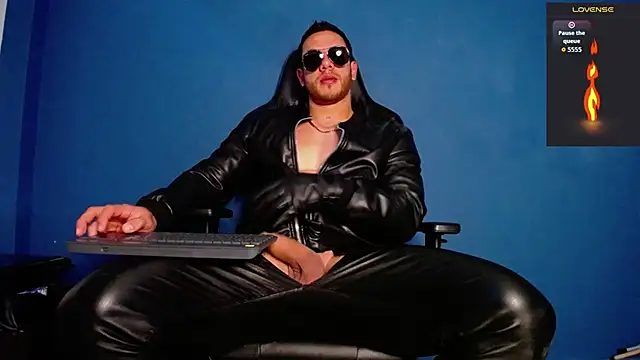 Maxxxpowerful online show from March 31, 4:31 pm