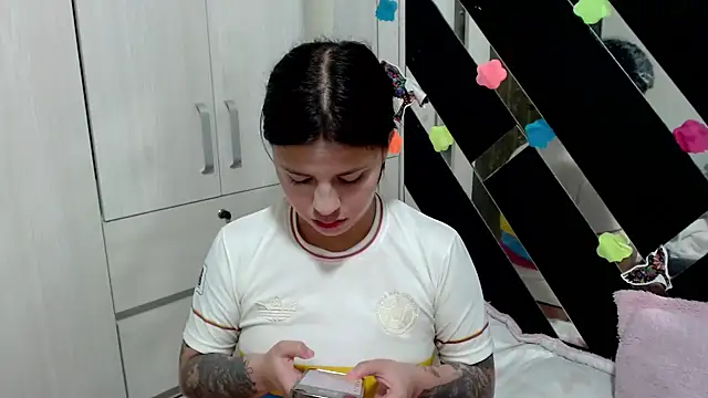 katery wok11 online show from January 12, 8:04 pm