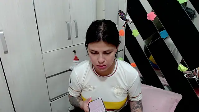 katery wok11 online show from February 21, 8:55 pm