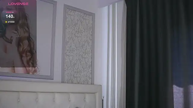 Snapshot of Adelyn_Chase chatting on February 21, 9:13 am Adelyn Chase online show from February 21, 9:13 am