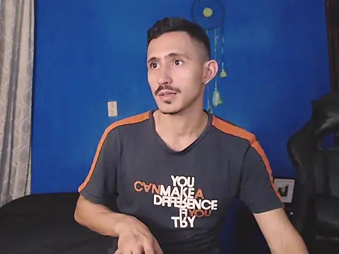 HomeAloneK online show from November 4, 7:28 pm