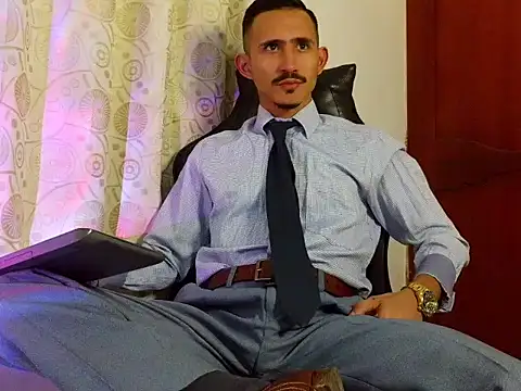 HomeAloneK online show from April 21, 7:53 pm