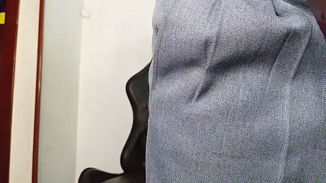 HomeAloneK online show from January 8, 7:53 pm