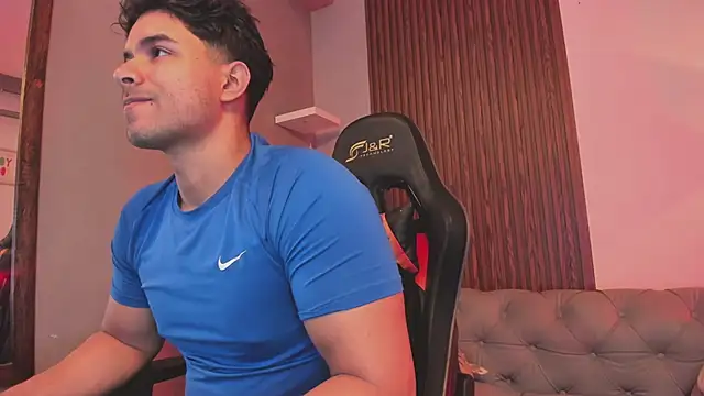 liam collins21 online show from January 13, 11:58 am