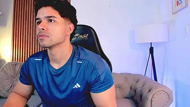 liam collins21 online show from November 14, 11:47 am