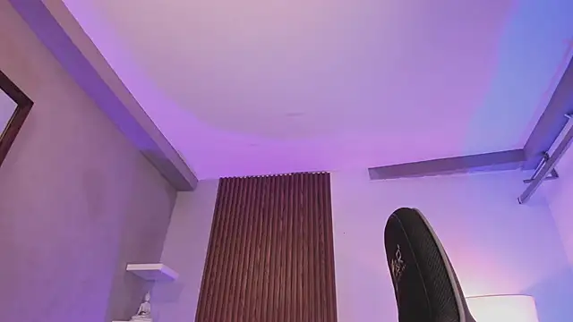 liam collins21 online show from February 1, 11:41 am