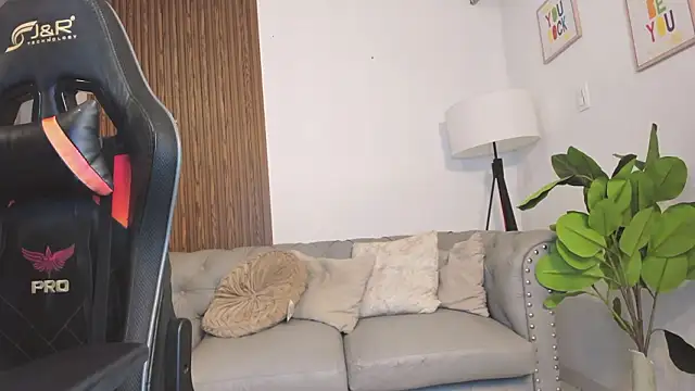 liam collins21 online show from February 17, 11:51 am