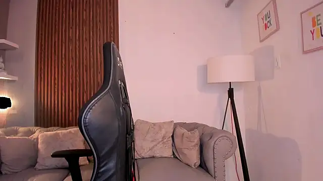 liam collins21 online show from May 14, 12:13 pm