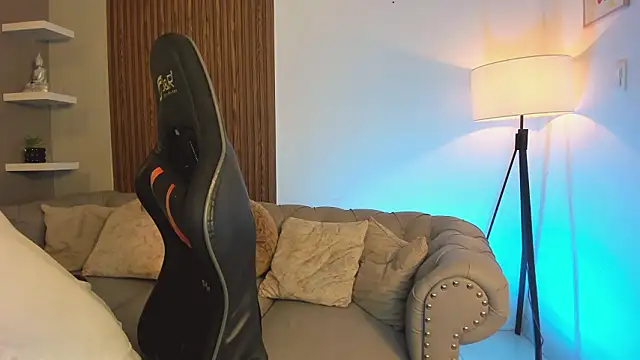 liam collins21 online show from March 4, 11:40 am