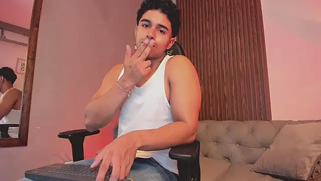 liam collins21 online show from January 17, 12:09 pm