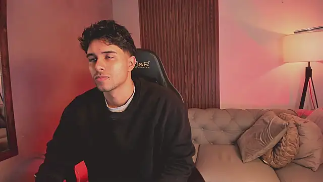 liam collins21 online show from January 18, 11:57 am