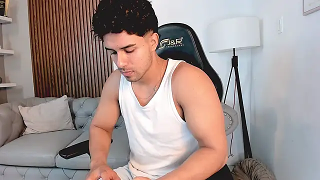 liam collins21 online show from October 30, 11:52 am