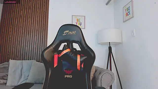 liam collins21 online show from October 21, 11:53 am