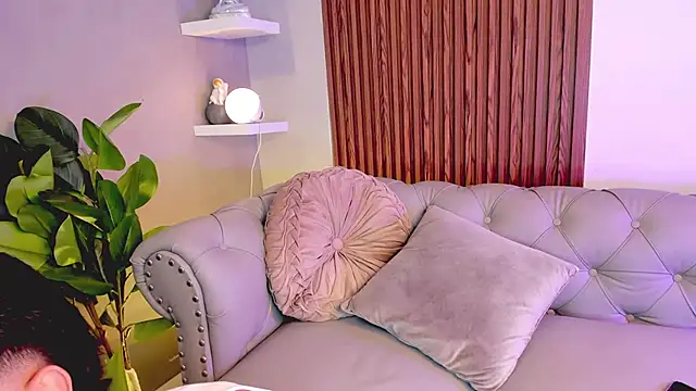 liam collins21 online show from November 16, 12:21 pm