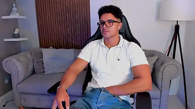 liam collins21 online show from September 20, 11:59 am