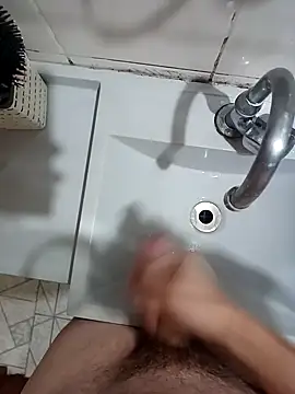 Brutao  online show from December 4, 1:21 pm